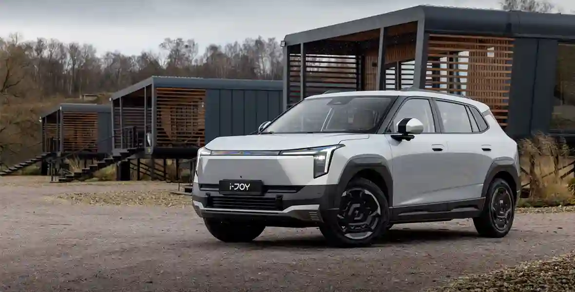 Новость EVOLUTE (EVOLUTE вышел на 1 место по продажам в сегменте электромобилей и гибридов в России по итогам марта)